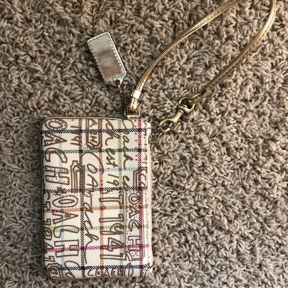Coach wristlet - Picture 4 of 5